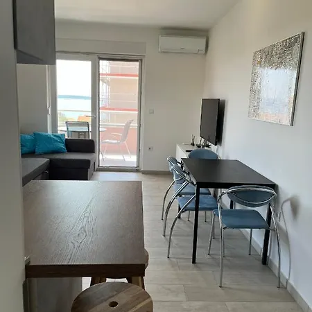 Apartment Tims *
