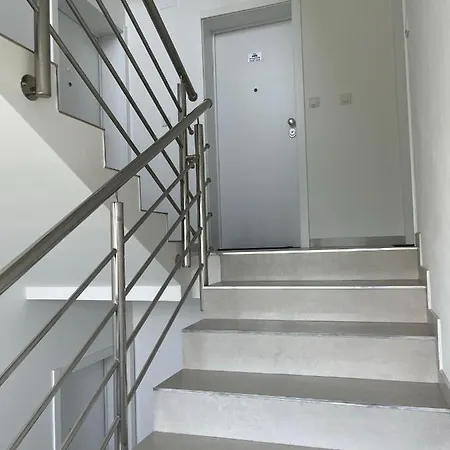 Apartament Tims *